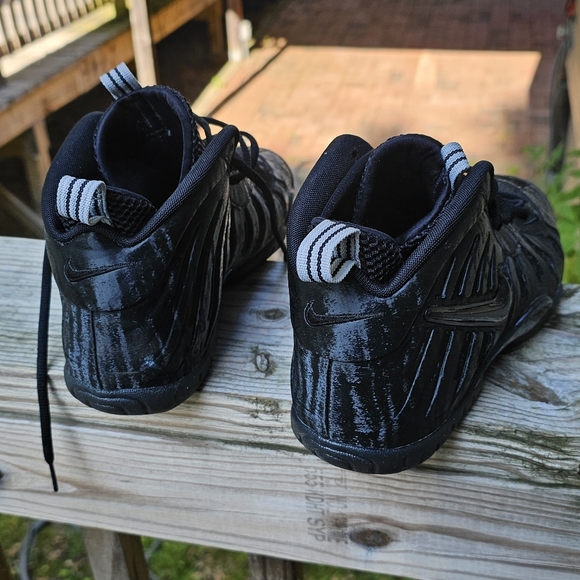 nike little posite pro black cat